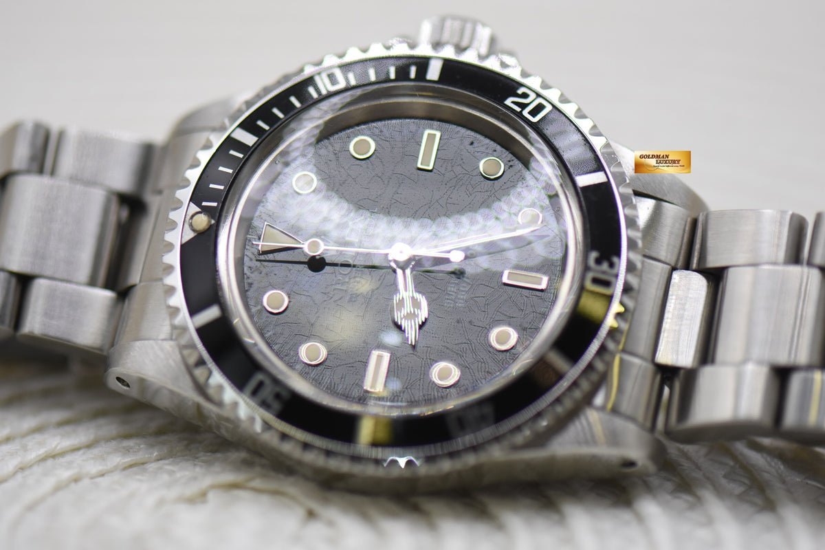[SOLD] ROLEX OYSTER SUBMARINER NO DATE 40mm STEEL TRITIUM GLOSS AGED “SPIDER” DIAL 5513 (VINTAGE)