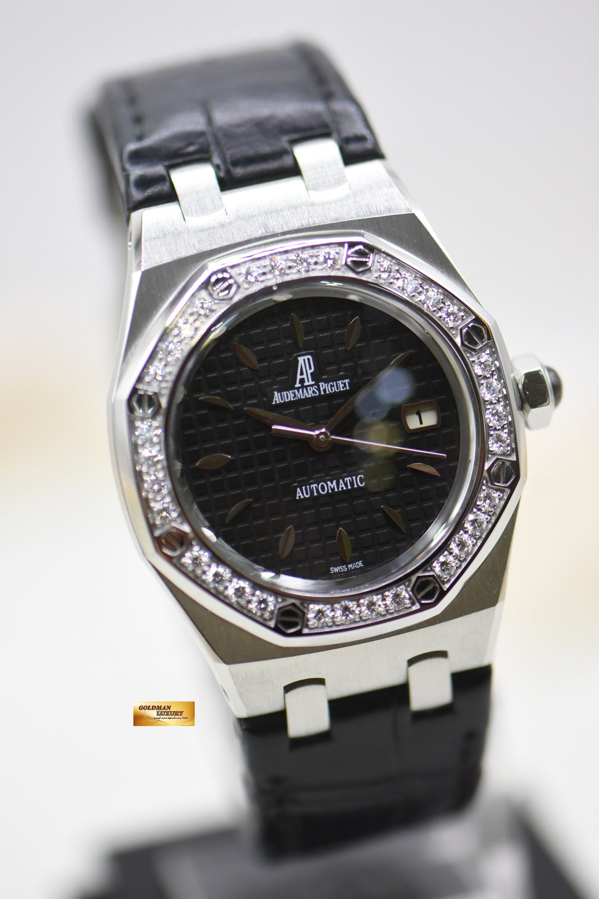 [SOLD] AUDEMARS PIGUET ROYAL OAK LADIES 33mm STEEL ORIGINAL DIAMOND BEZEL AUTOMATIC 77321ST (MINT)