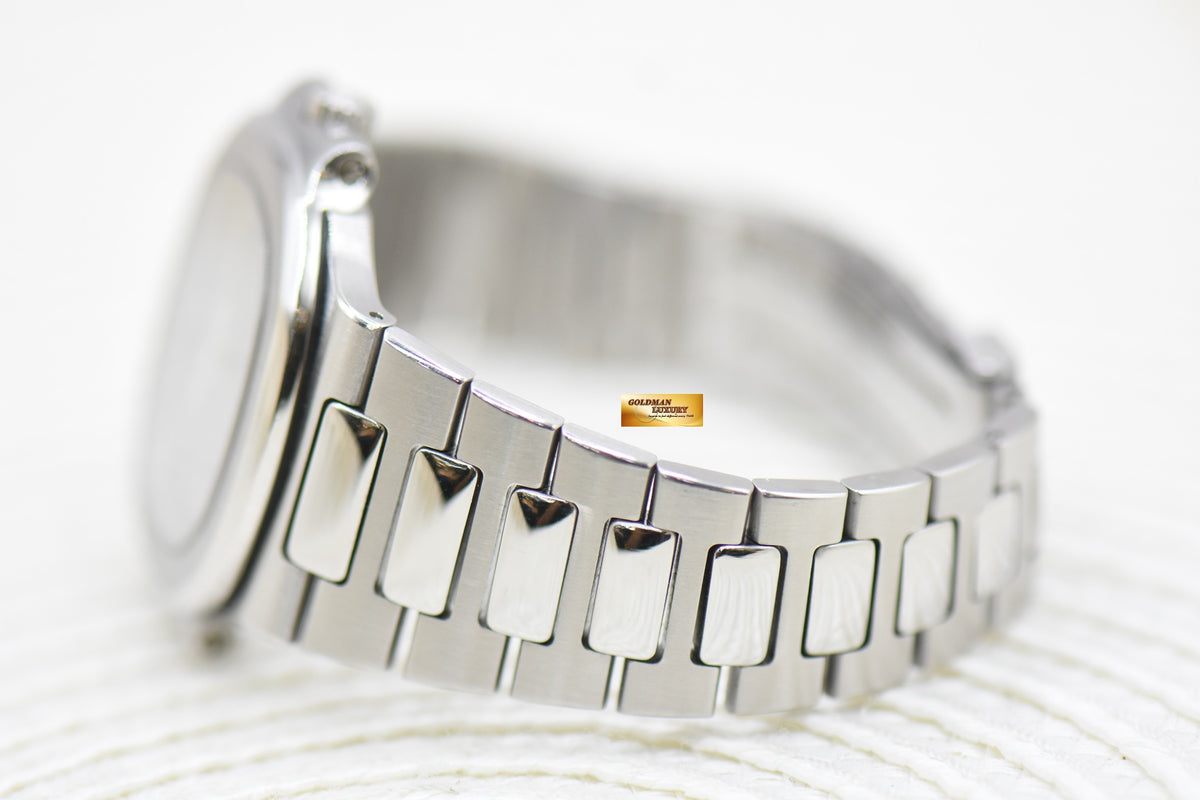 [SOLD] PATEK PHILIPPE NAUTILUS 37mm STEEL IN BRACELET BLUE 3800/1A (MINT)