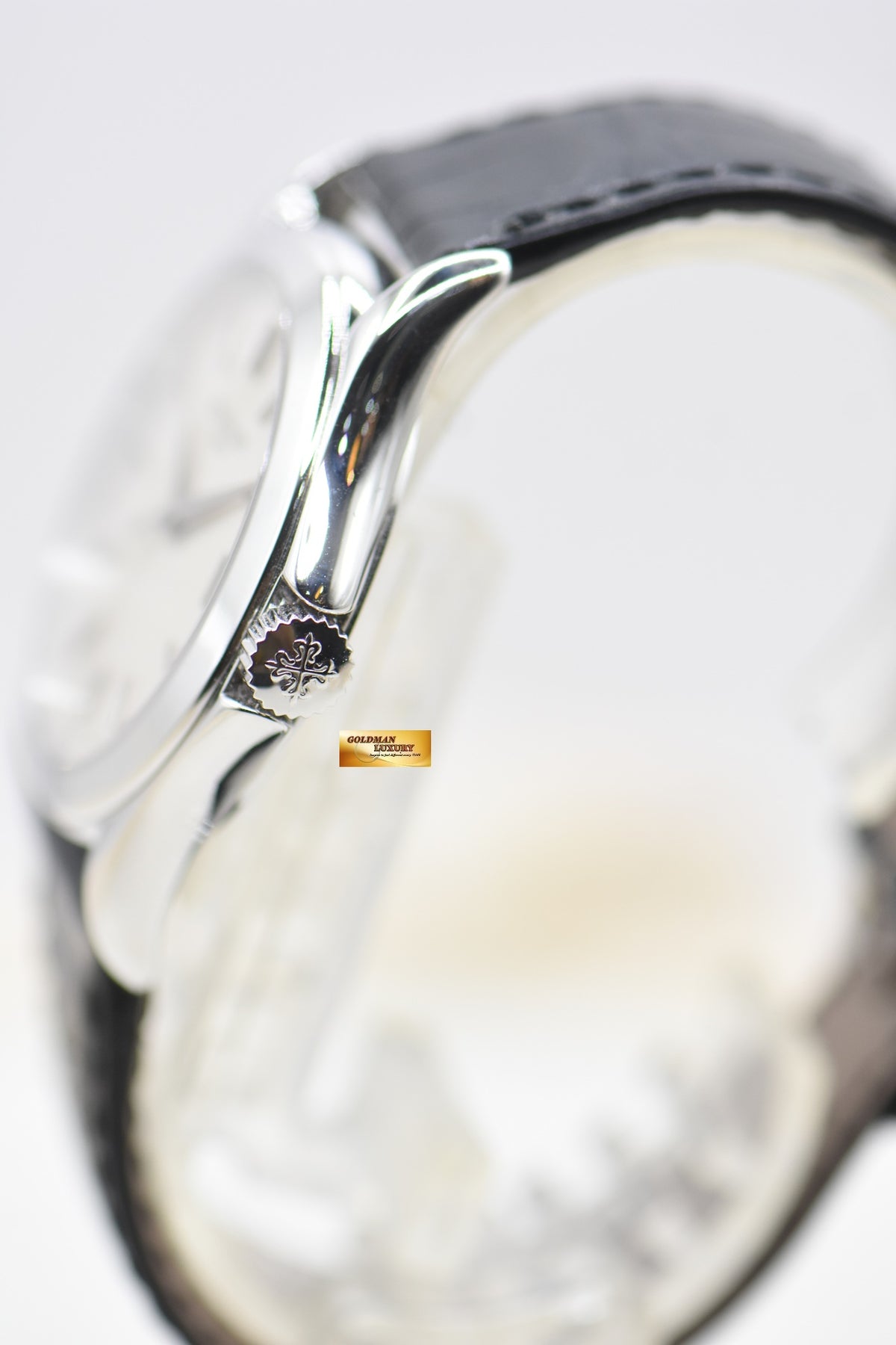 PATEK PHILIPPE CALATRAVA 18K WHITE GOLD 37mm IN LEATHER STRAP AUTOMATIC 5107 (MINT)