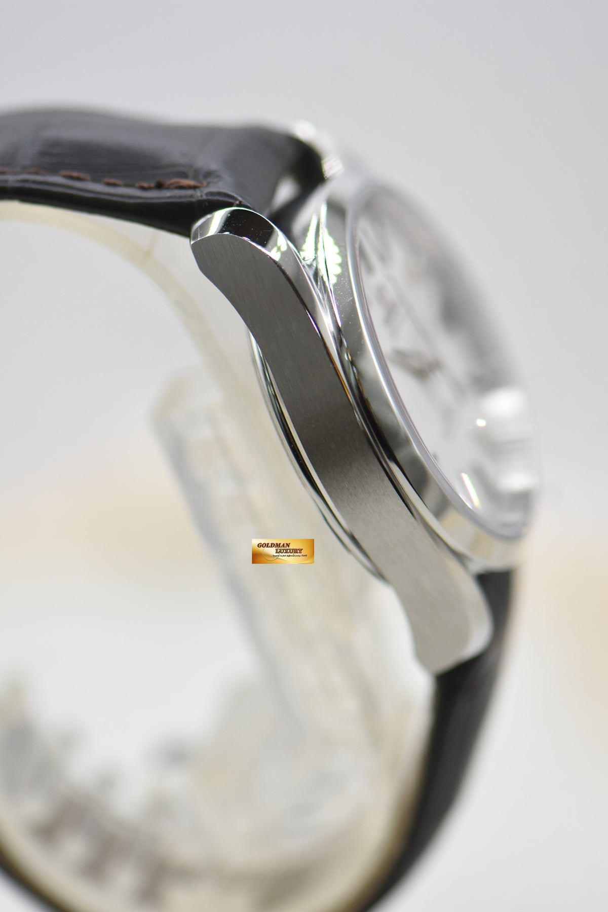 OMEGA SEAMASTER AQUA TERRA 150m CO-AXIAL 38.5mm STEEL IN LEATHER STRAP AUTOMATIC (LNIB)