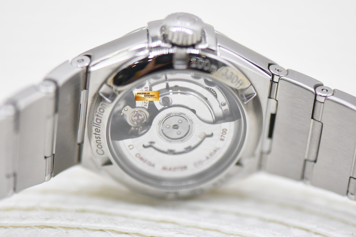 OMEGA CONSTELLATION 27mm STEEL IN BRACELET SILVERY SILK-LIKE DIAL AUTOMATIC (LNIB)