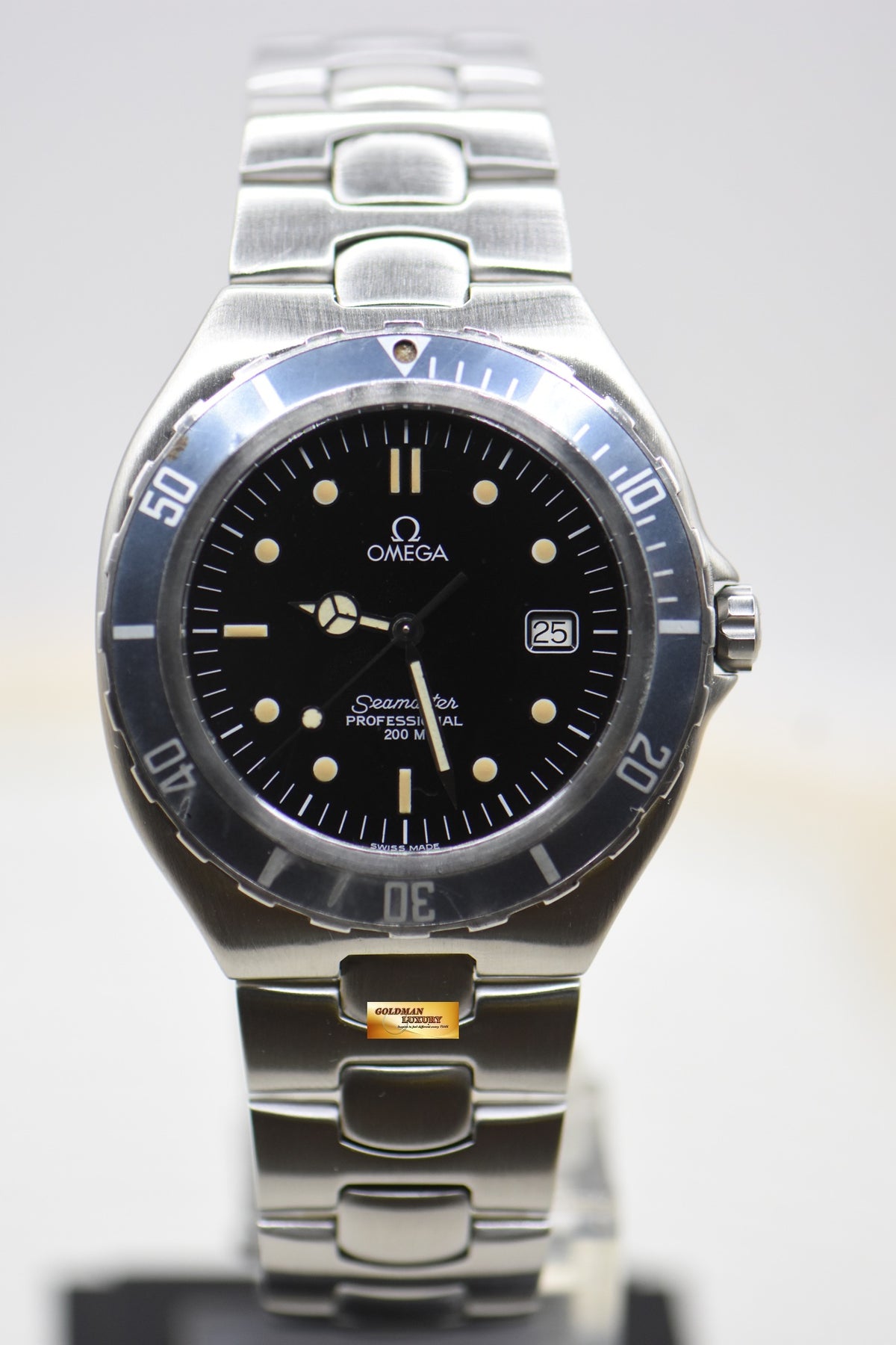 OMEGA SEAMASTER 200 “PRE-BOND” STEEL QUARTZ 394.1041 (MINT)