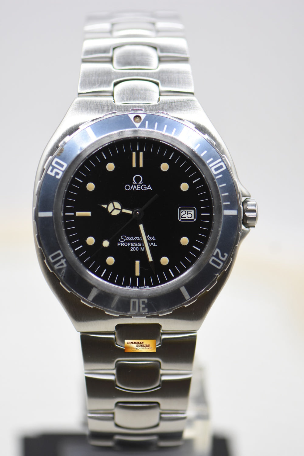 OMEGA SEAMASTER 200 “PRE-BOND” STEEL QUARTZ 394.1041 (MINT)