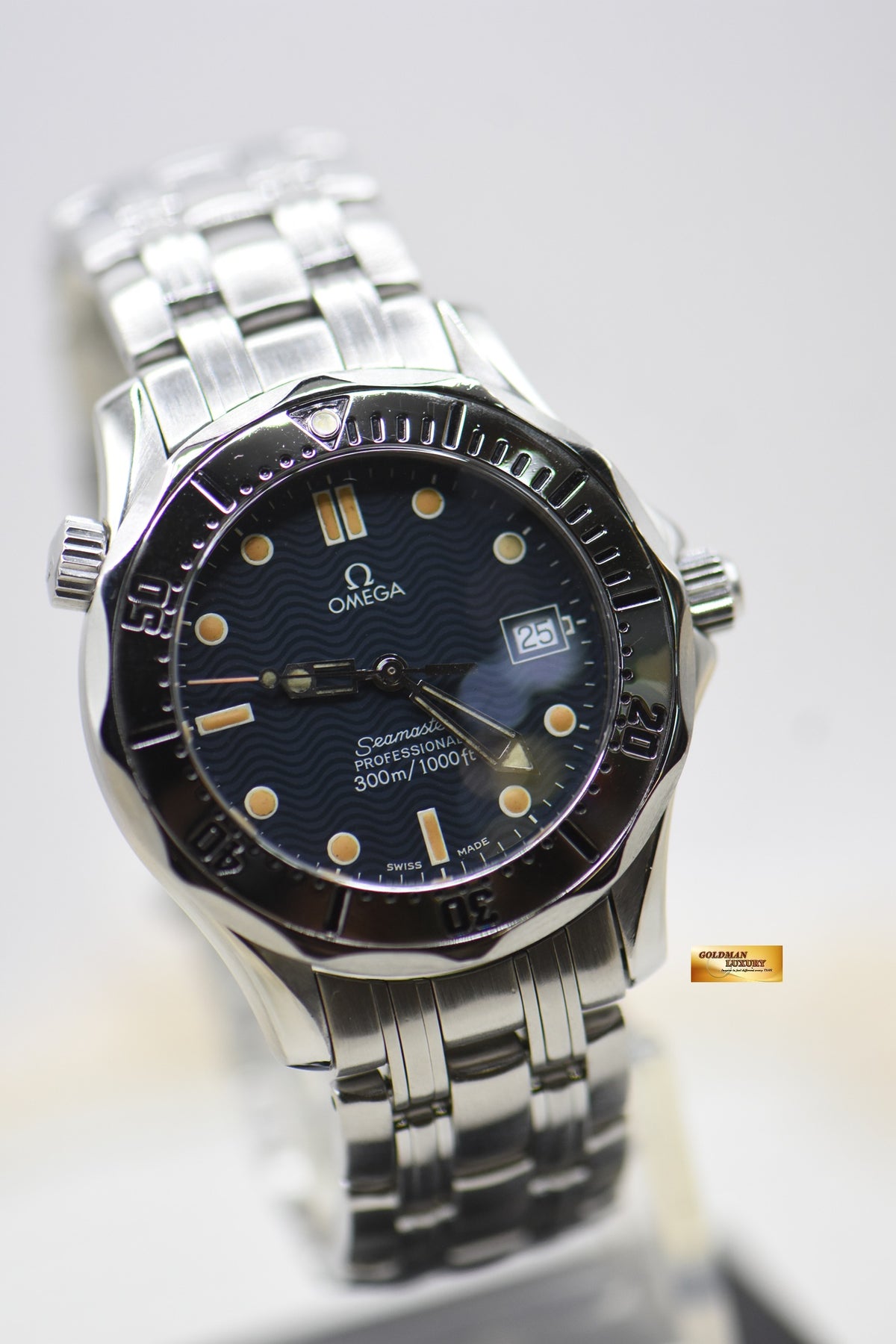 OMEGA SEAMASTER 300m MIDSIZE 36mm STEEL QUARTZ (MINT)