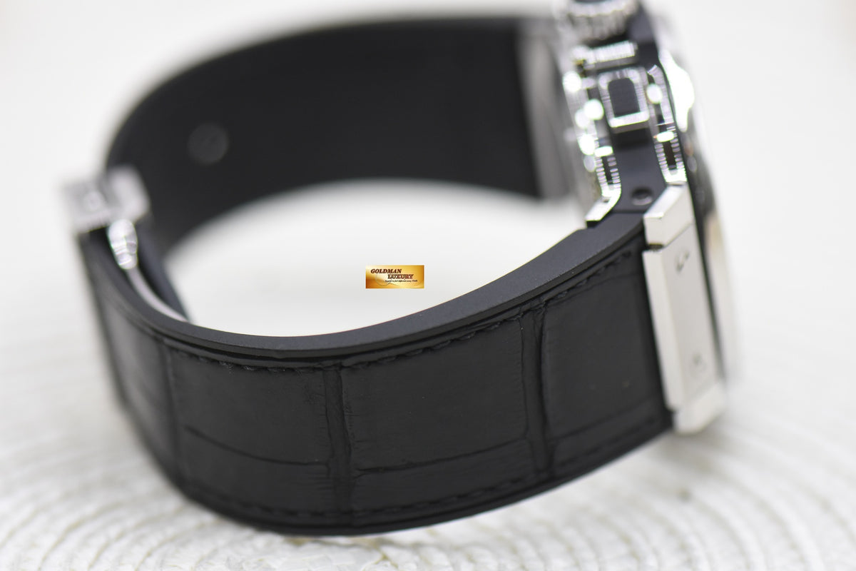 HUBLOT BIG BANG 44mm CHRONOGRAPH ORIGINAL DIAMOND BEZEL MEN’S STEEL IN RUBBER STRAP AUTOMATIC 301.SX.130.RX.114 (MINT)