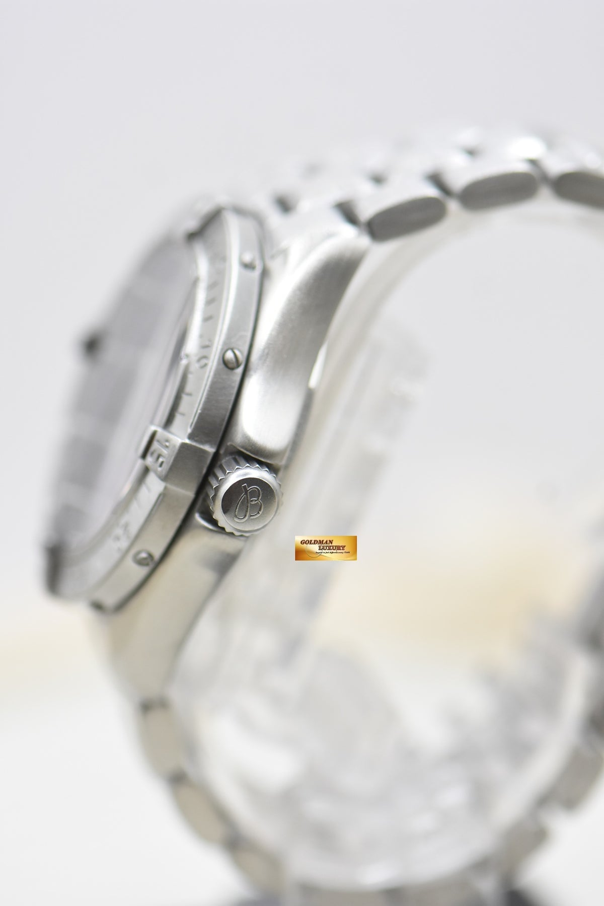 BREITLING SUPEROCEAN 42mm STEEL BRACELET BLACK A17345 (MINT)