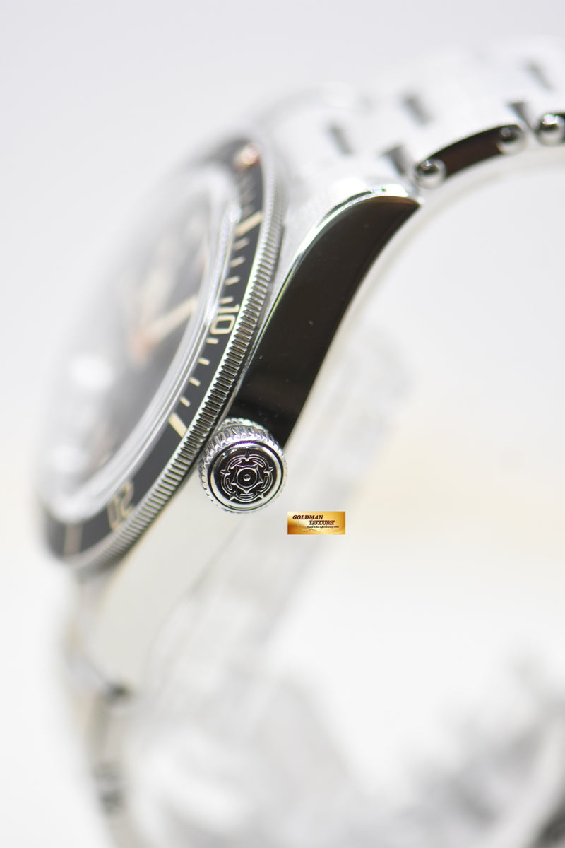 files/GML4371-TudorBlackBay58SteelBlack79030N-3.jpg