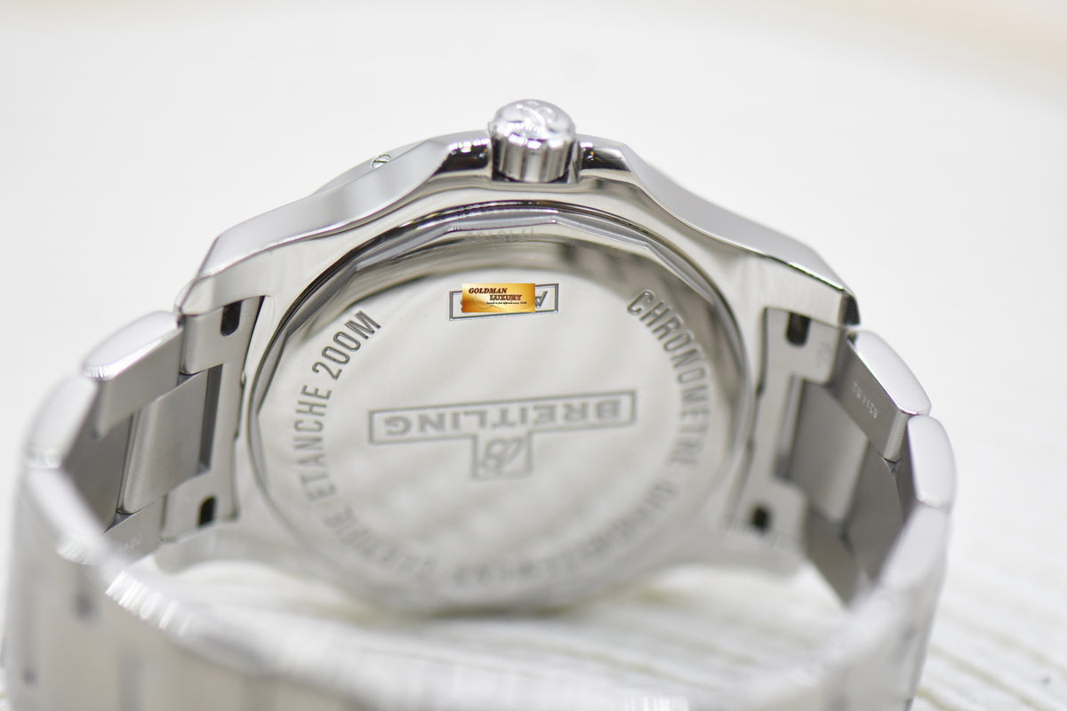 BREITLING COLT 44mm STEEL IN BRACELET A1738811 AUTOMATIC (MINT)