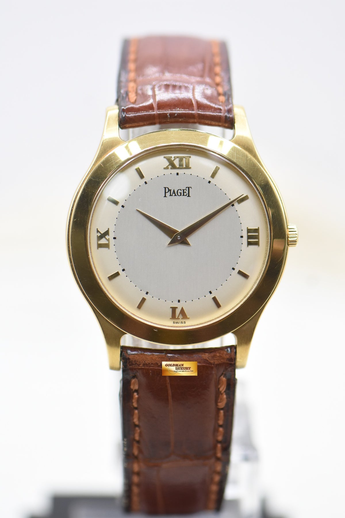 PIAGET CLASSIC LADIES 33mm 18K YELLOW GOLD MANUAL G0A17178 (MINT)