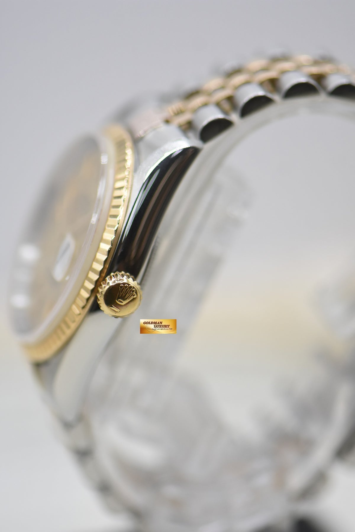 [SOLD] ROLEX OYSTER DATEJUST 36mm HALF-GOLD JUBILEE BRACELET GOLD TAPESTRY DIAL 16233 (MINT)