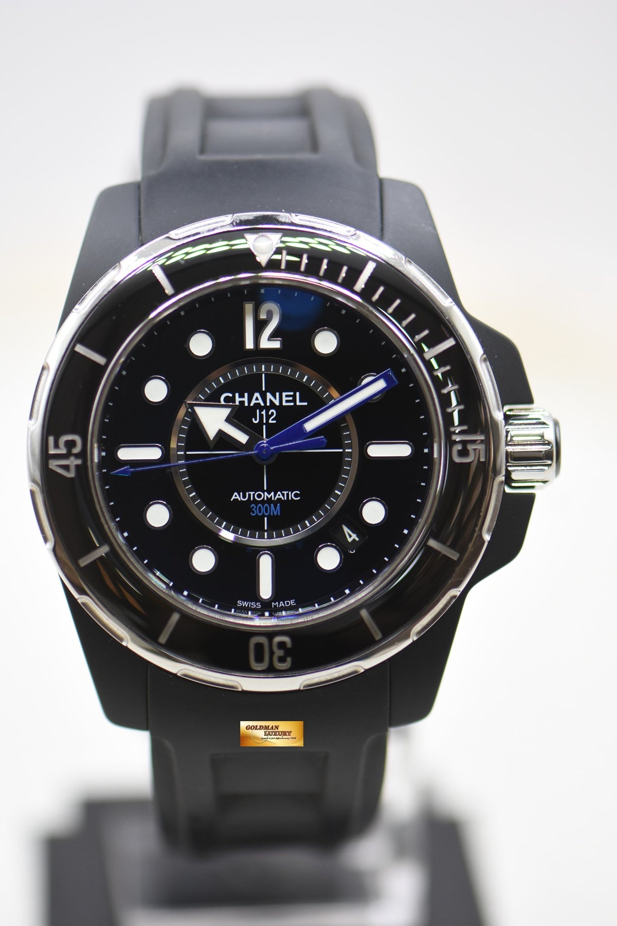 CHANEL J12 MARINE 42mm BLACK CERAMIC IN RUBBER AUTOMATIC H2558 (MINT)