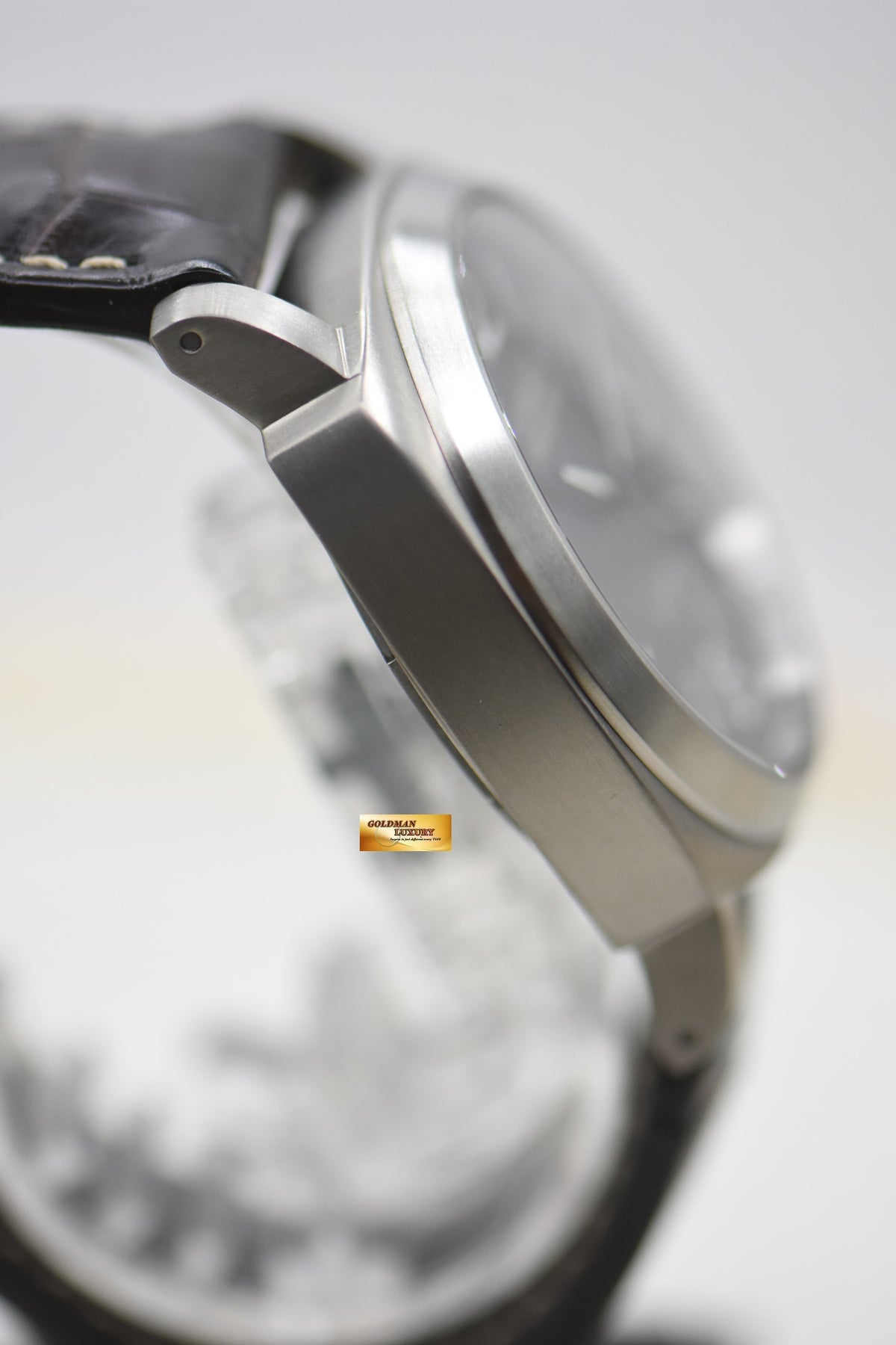 PANERAI LUMINOR TOBACCO BROWN 44mm TITANIUM LEATHER STRAP MANUAL PAM 562 (MINT)