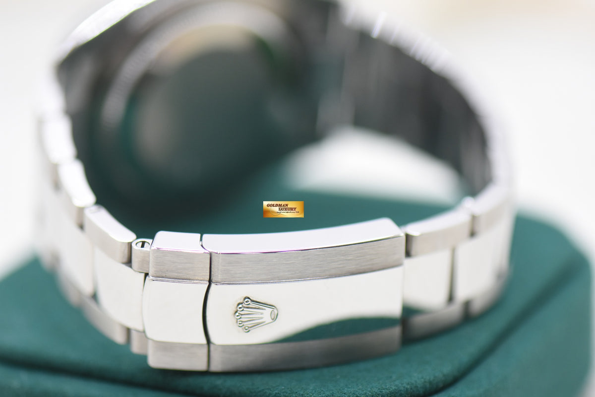 ROLEX OYSTER DATEJUST 41mm STEEL IN OYSTER BRACELET WIMBLEDON DIAL 126300 (MINT)