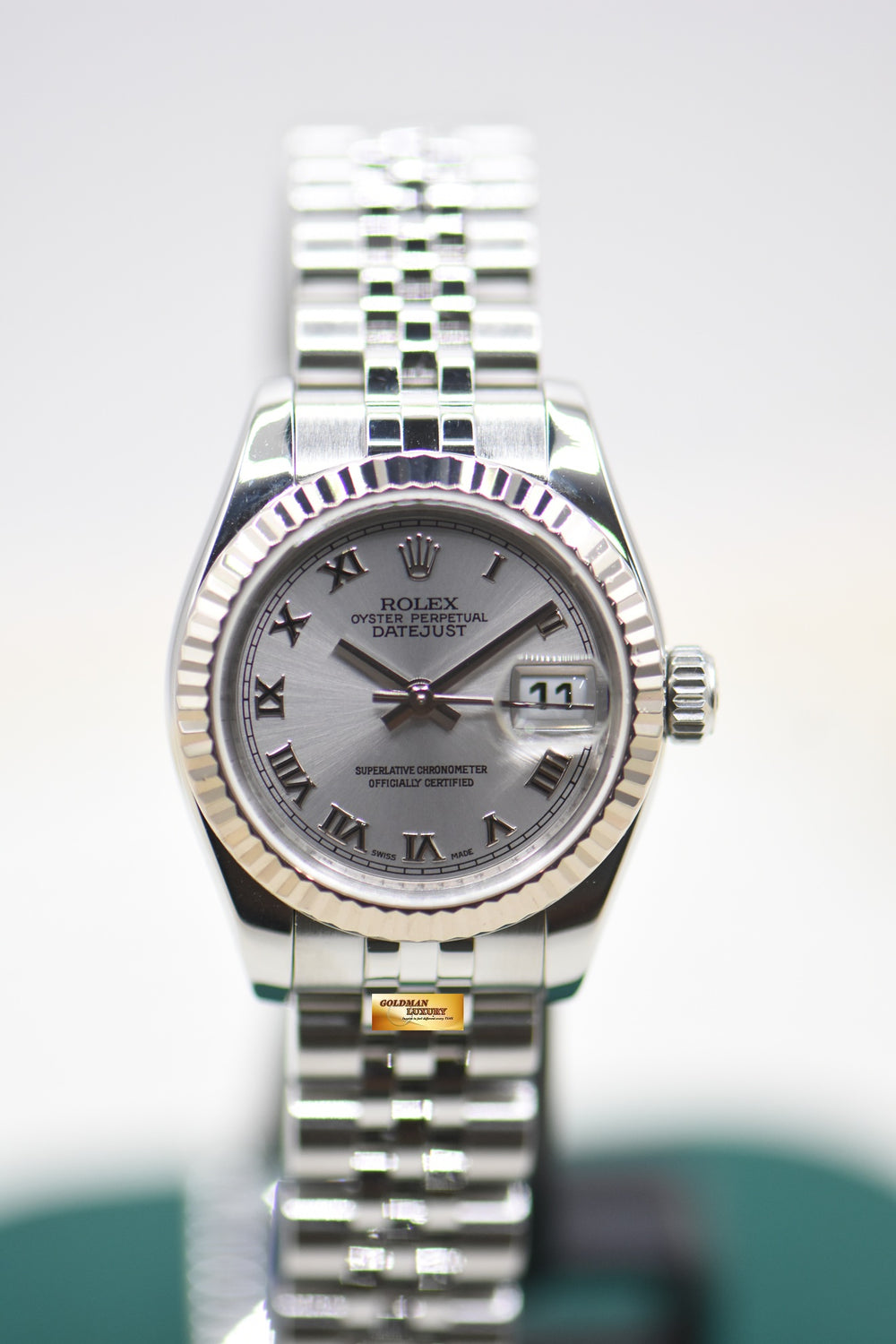 ROLEX OYSTER DATEJUST 26mm STEEL IN JUBILEE BRACELET SILVER ROMAN DIAL 179174 (MINT)
