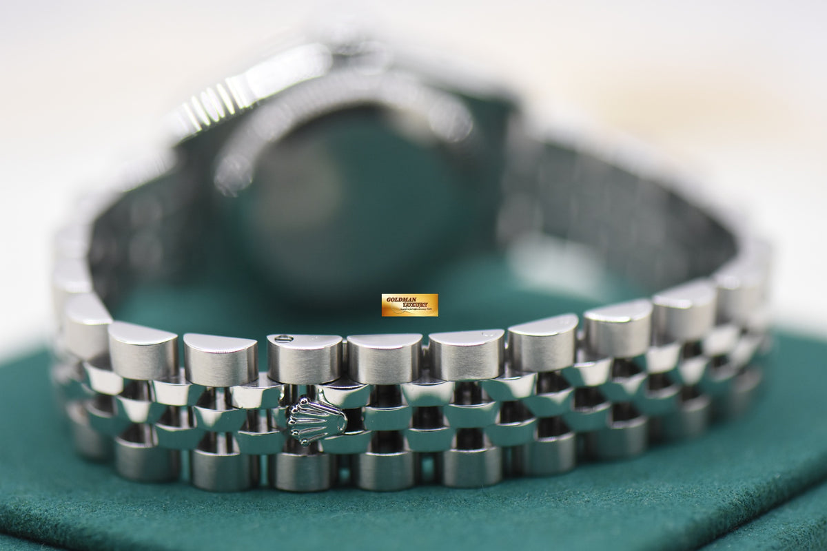 ROLEX OYSTER DATEJUST 26mm STEEL IN JUBILEE BRACELET SILVER ROMAN DIAL 179174 (MINT)