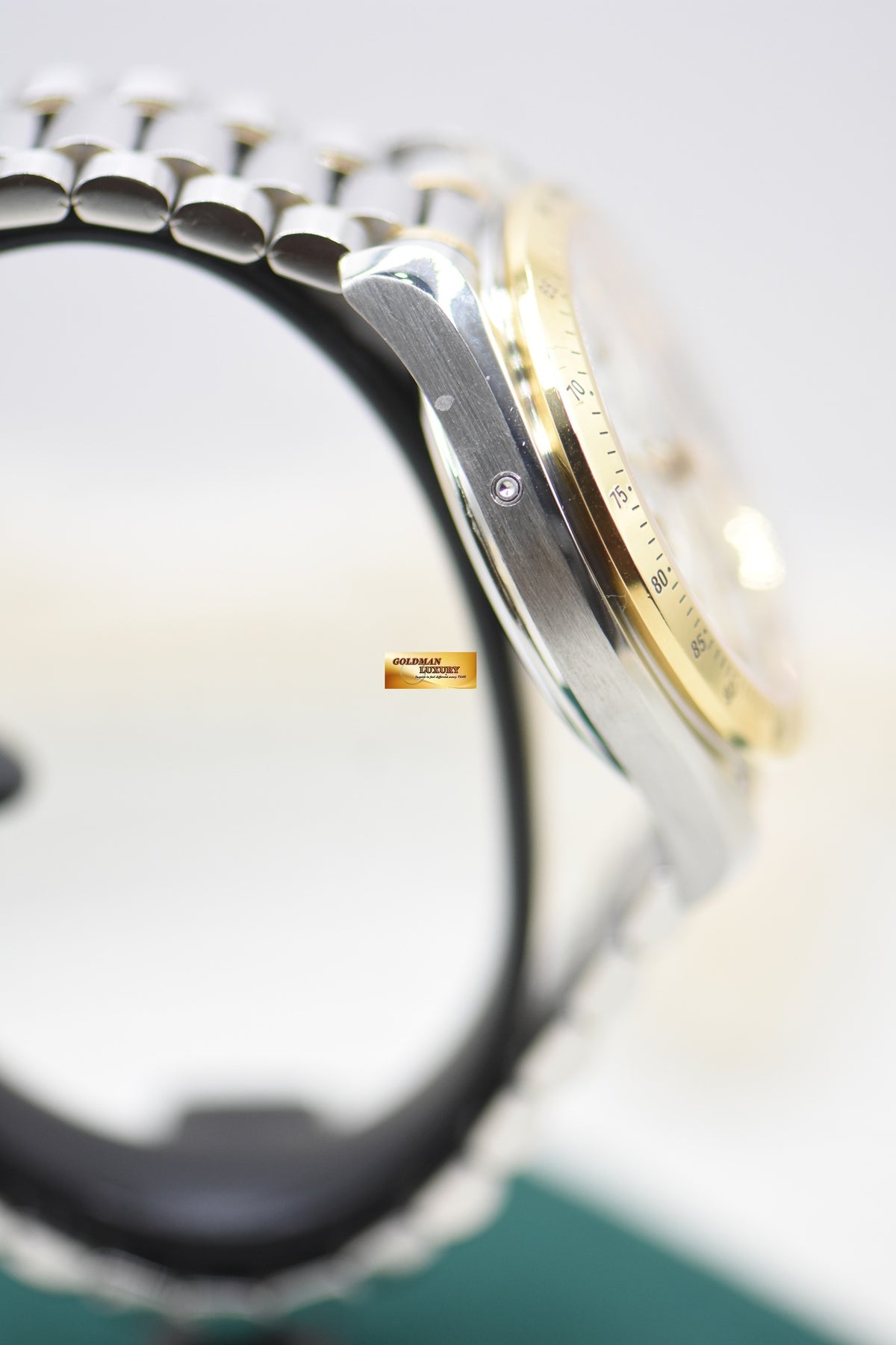 OMEGA SPEEDMASTER CHRONOGRAPH DAY-DATE-MONTH 39mm HALF-GOLD IN BRACELET WHITE DIAL 3321.3000 (MINT)