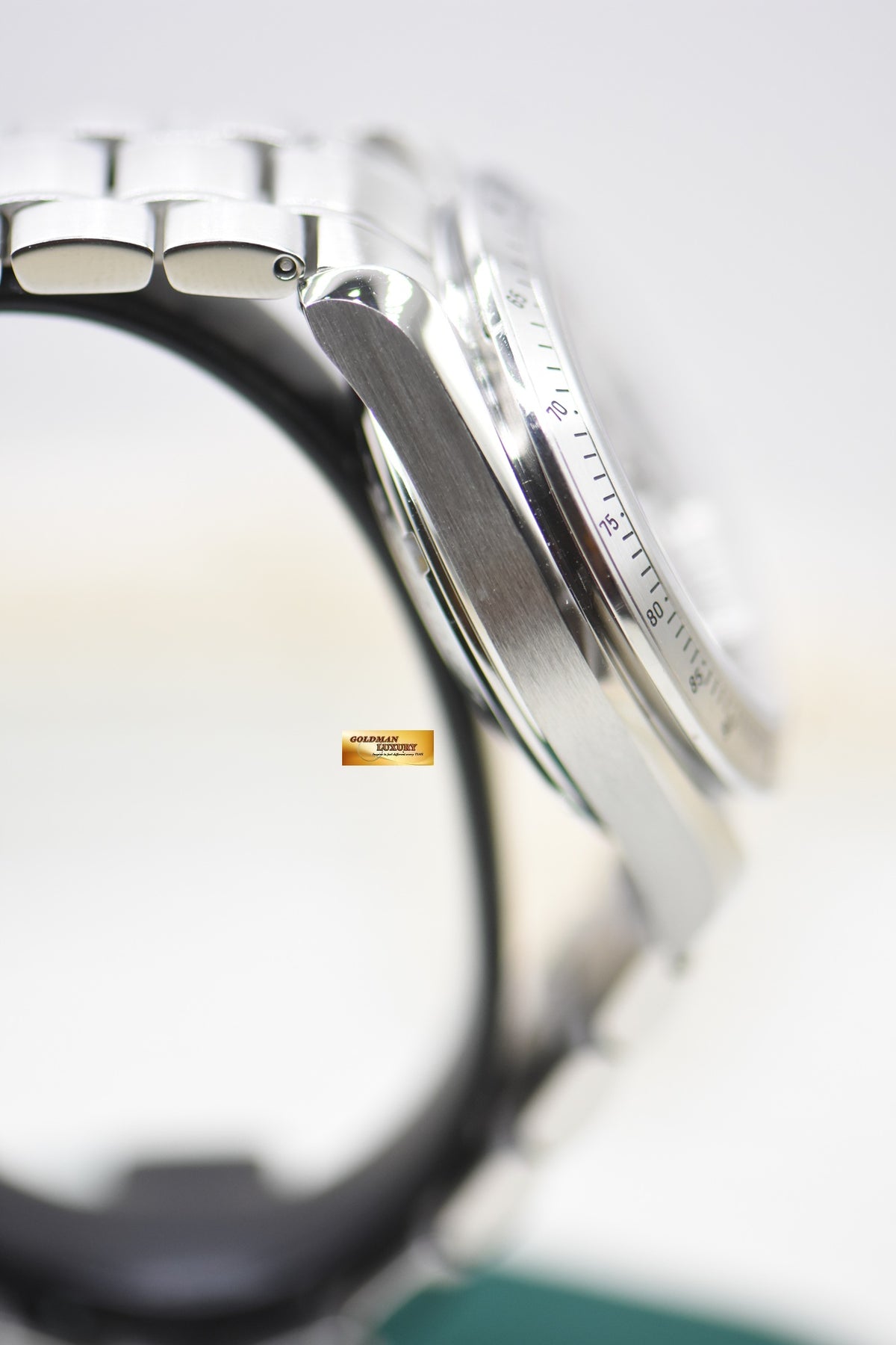 OMEGA SPEEDMASTER CHRONOGRAPH DATE 40mm STEEL IN BRACELET PANDA DIAL 3211.3100 (MINT)