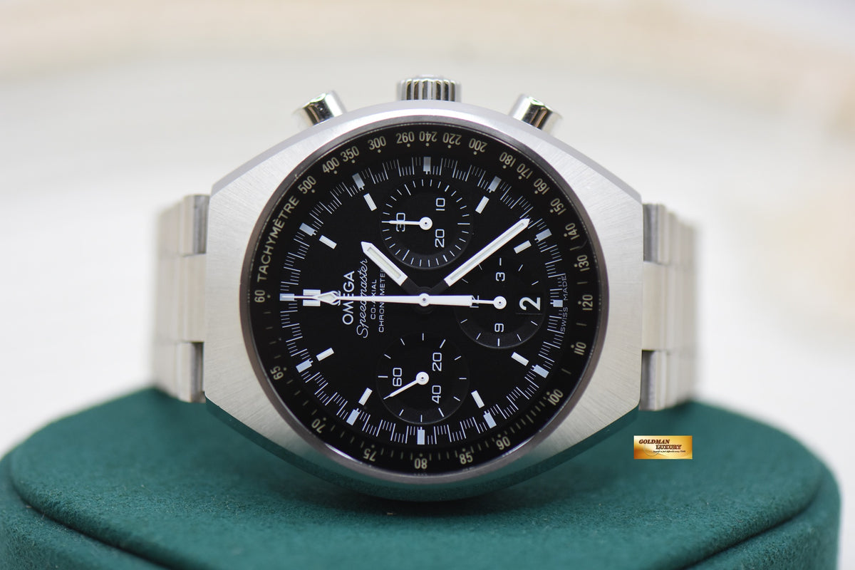 [SOLD] OMEGA SPEEDMASTER CHRONOGRAPH MARK II 43mm STEEL IN BRACELET BLACK DIAL 327.10.43.50.01.001 (MINT)