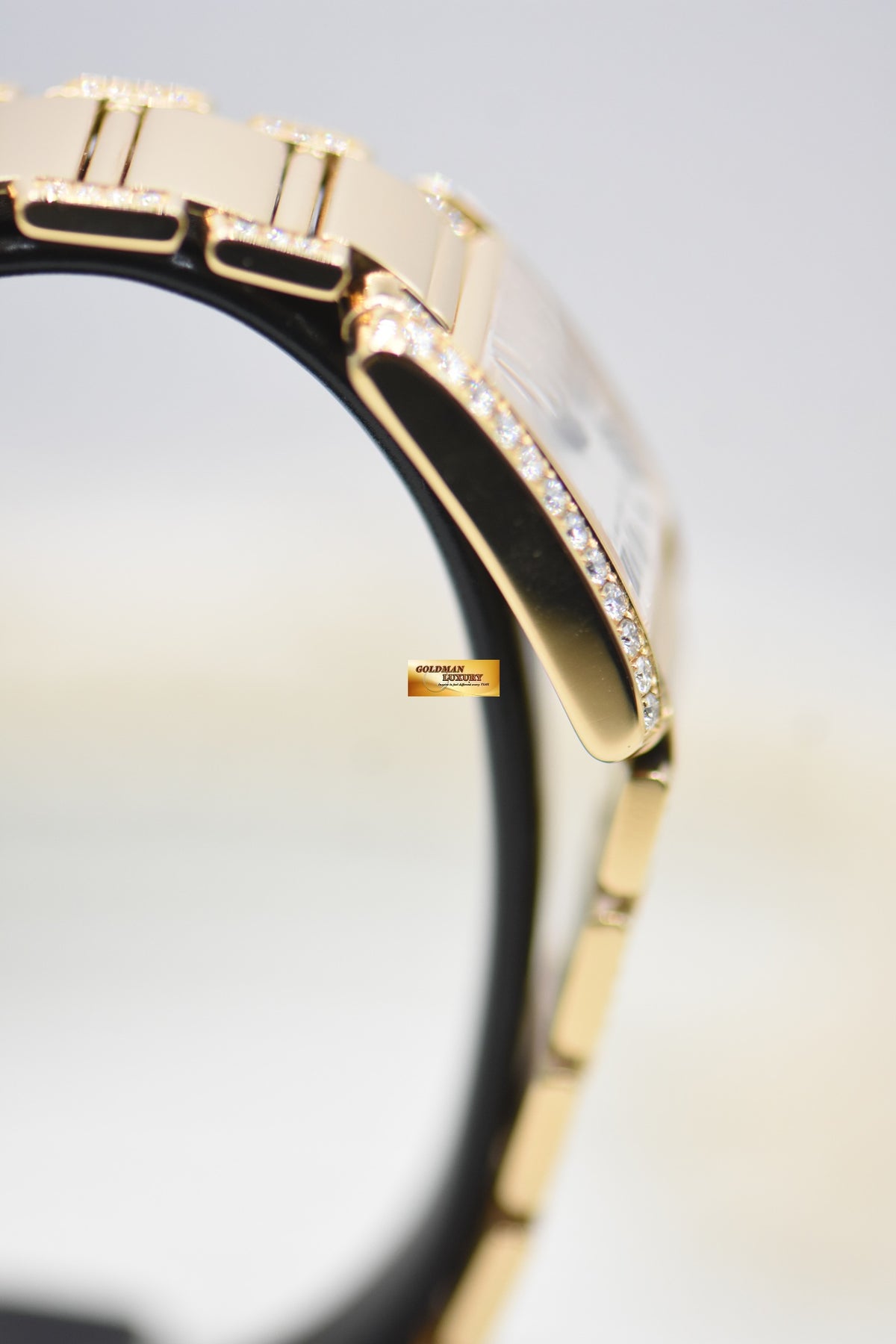 CARTIER TANK FRANCAISE LADIES DIAMONDS YELLOW GOLD BRACELET QUARTZ W500002N2 (MINT)