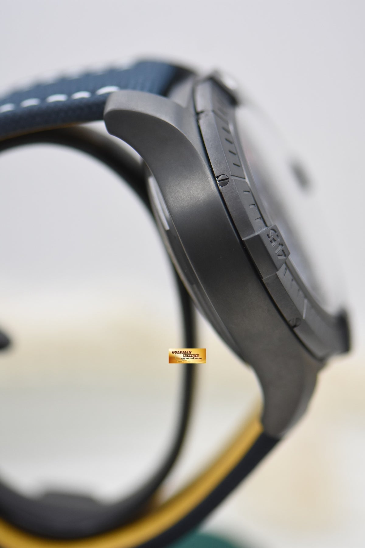 BREITLING SUPER AVENGER CHRONOGRAPH 48 NIGHT MISSION V13375 (LNIB)