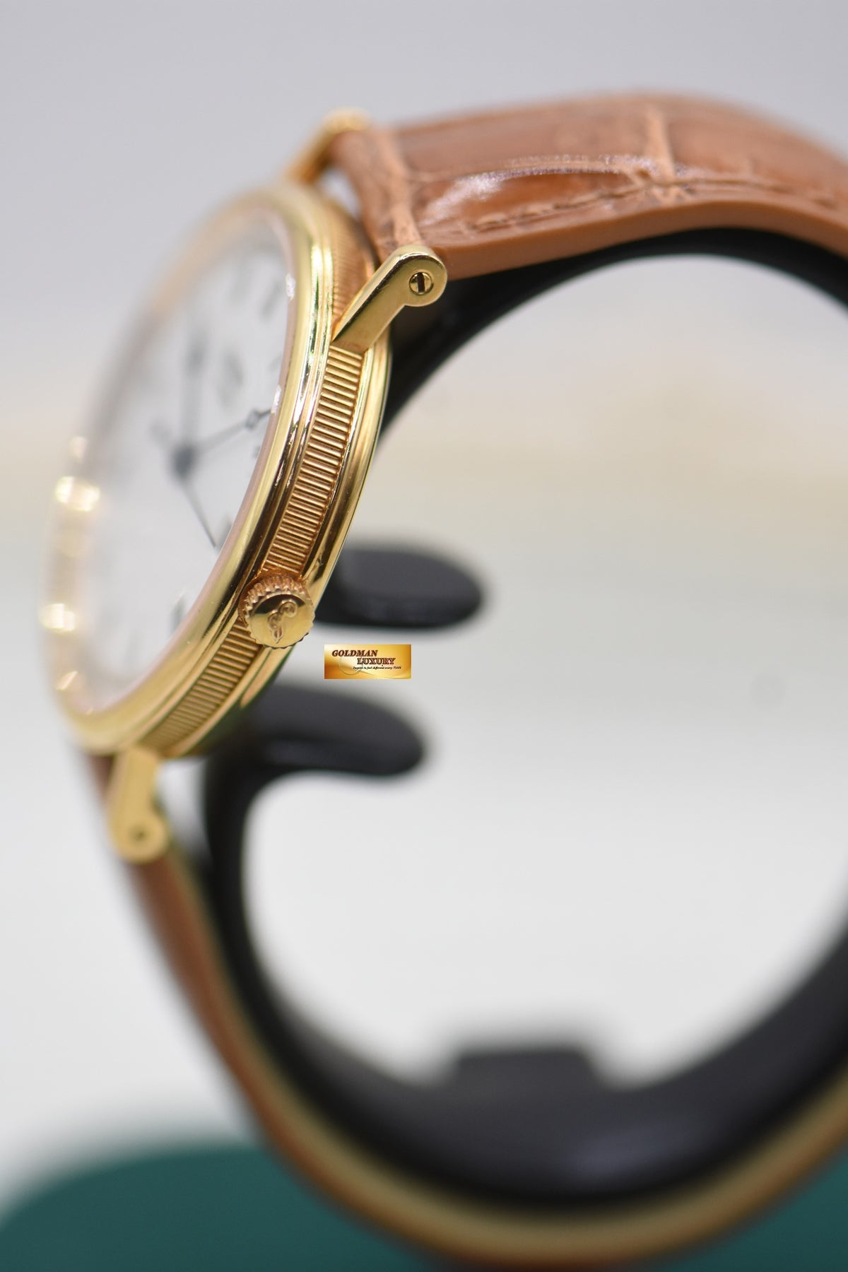 BREGUET CLASSIQUE 35mm YELLOW GOLD IN LEATHER STRAP AUTOMATIC 5910BA (MINT)