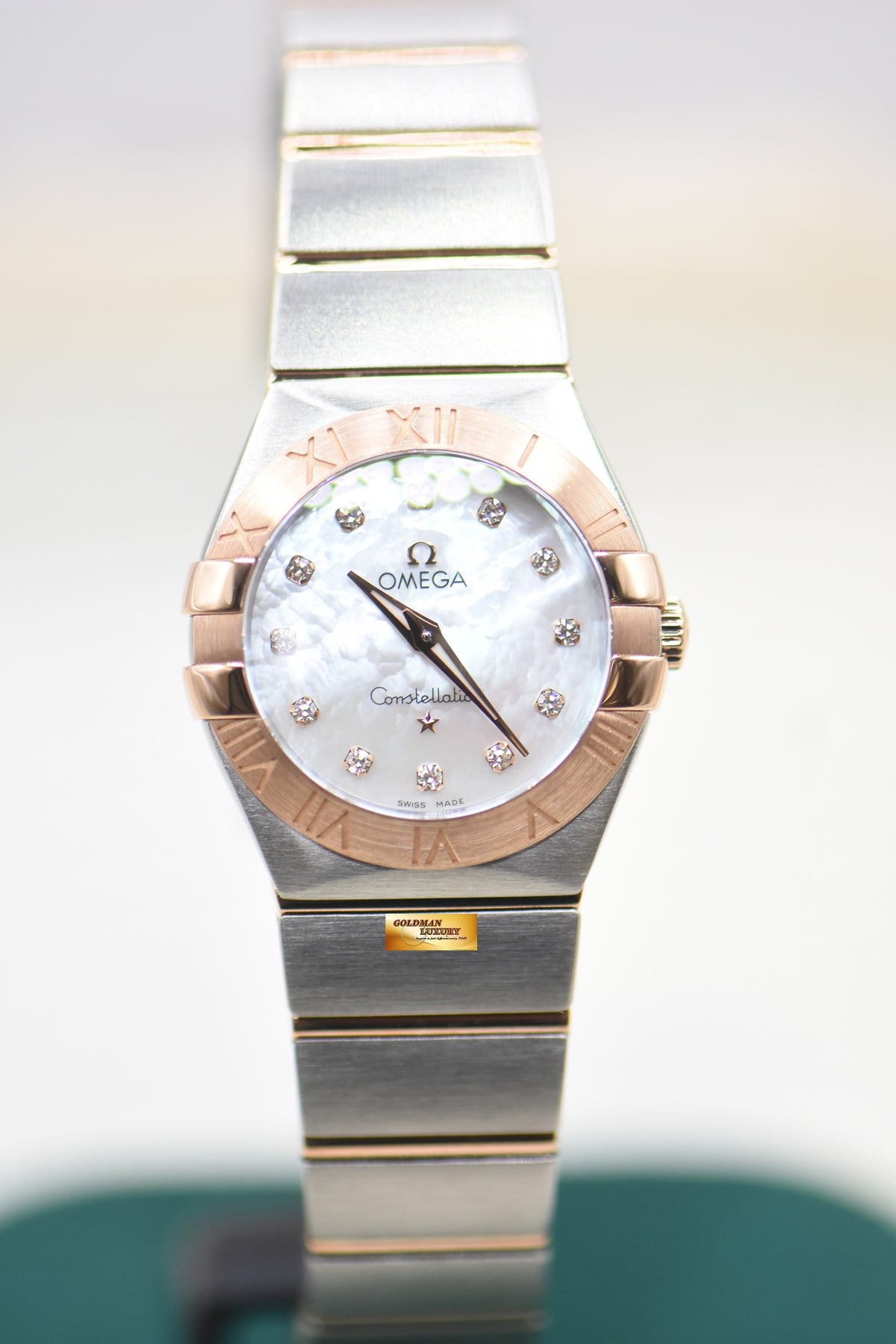 OMEGA CONSTELLATION 27mm HALF-RED GOLD IN BRACELET MOP DIAMOND DIAL QUARTZ 123.20.27.60.55.001 (LNIB)