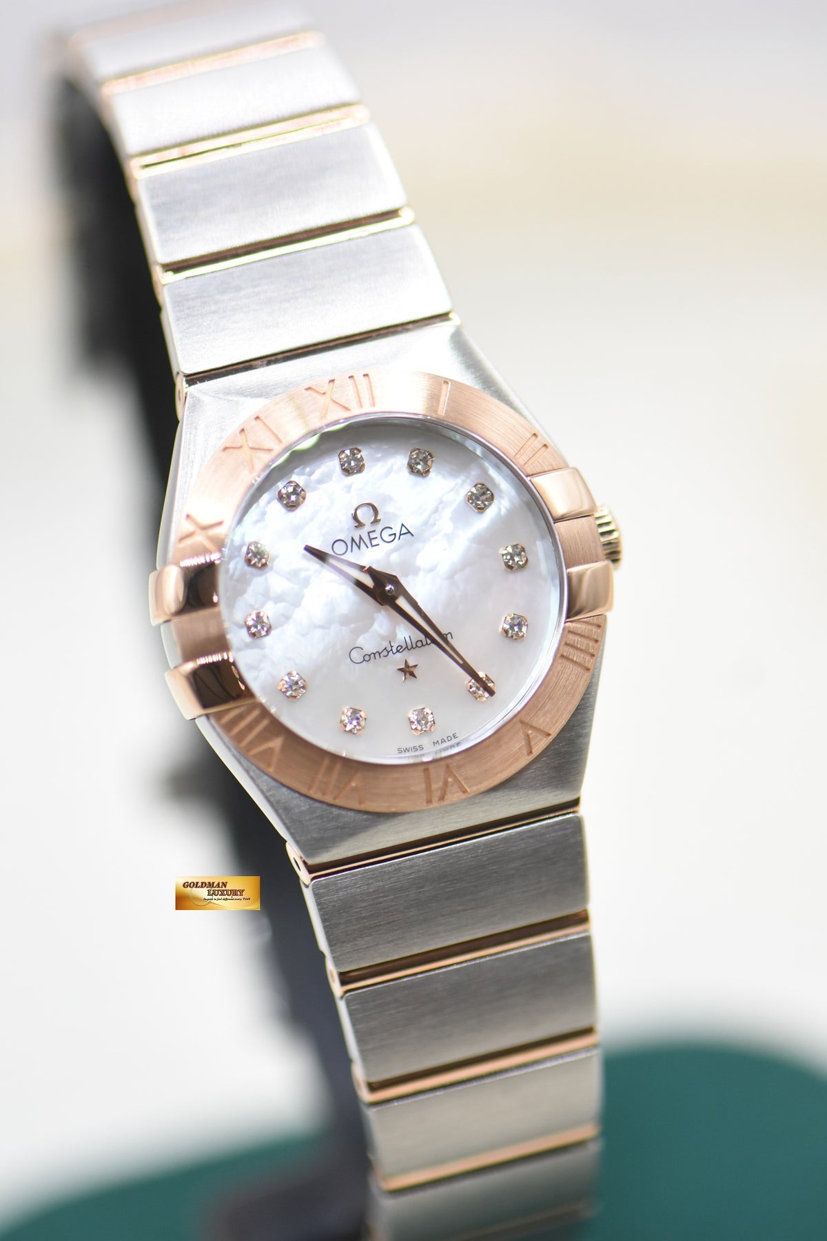 OMEGA CONSTELLATION 27mm HALF-RED GOLD IN BRACELET MOP DIAMOND DIAL QUARTZ 123.20.27.60.55.001 (LNIB)