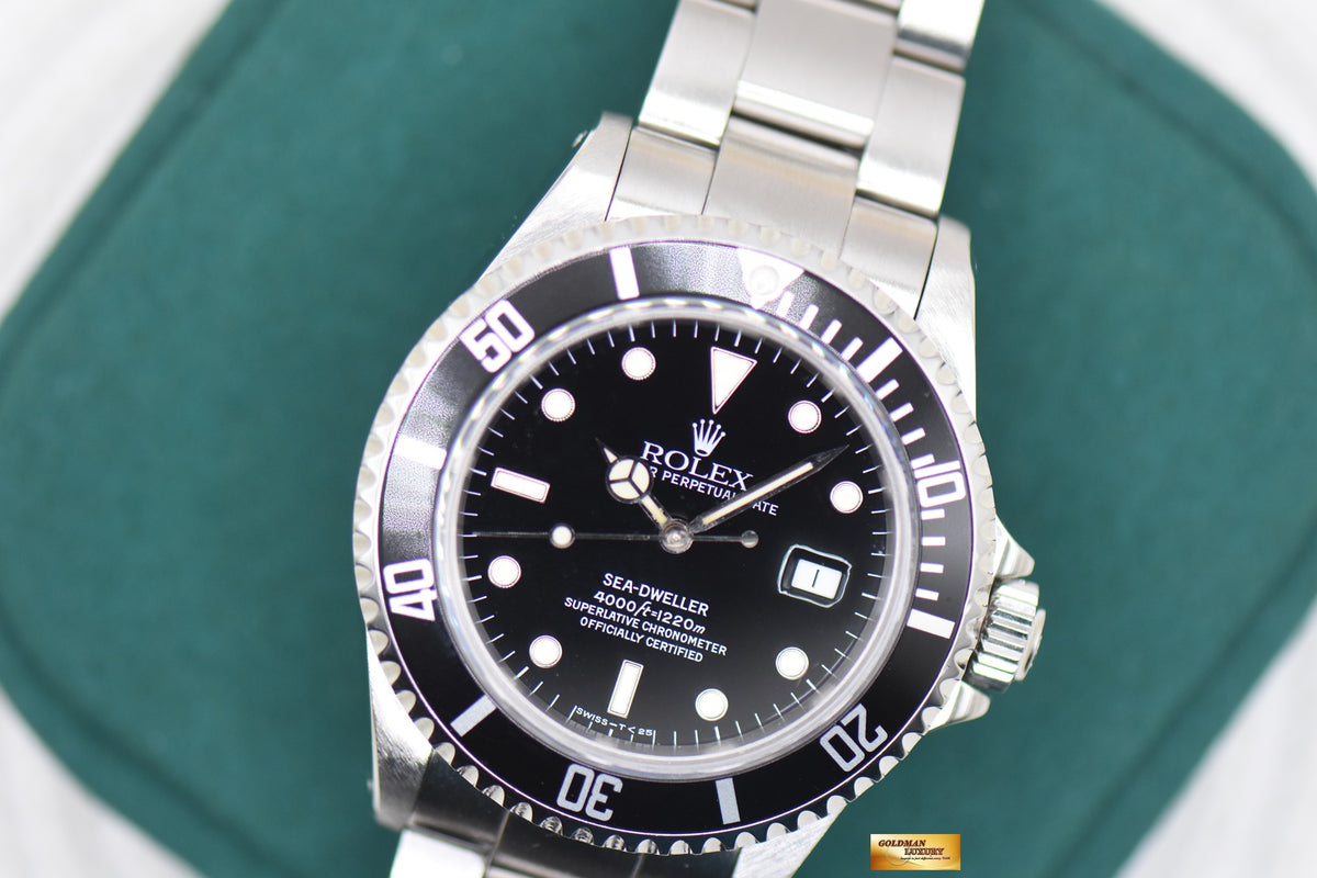 ROLEX OYSTER SEA-DWELLER 40mm OYSTER STEEL BRACELET BLACK 16600 (MINT)