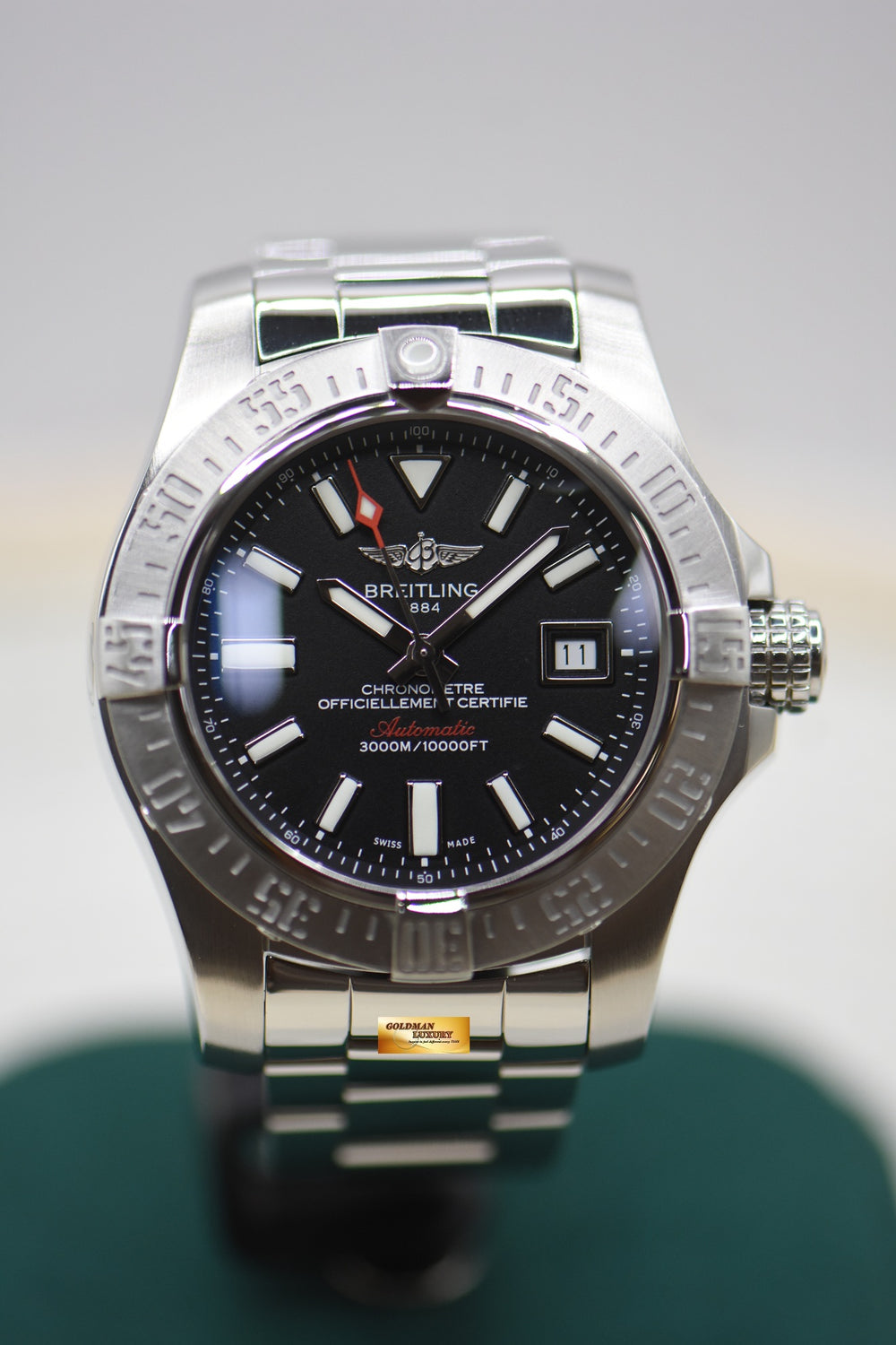 BREITLING AVENGER II SEAWOLF 45mm STEEL IN BRACELET BLACK DIAL A17331 (MINT)