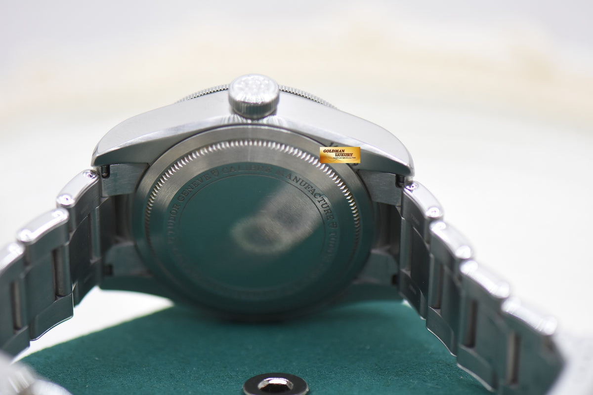 [SOLD] TUDOR BLACK BAY GMT PEPSI RED / BLUE 41mm BLACK DIAL STEEL IN RIVETED BRACELET 79830RB AUTOMATIC (MINT)