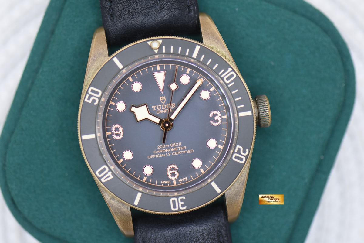TUDOR BLACK BAY BRONZE 43mm SLATE GREY DIAL 79250BA AUTOMATIC (AGING-BRONZE)