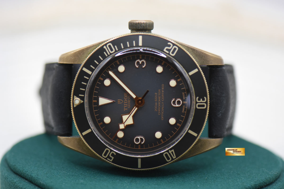 TUDOR BLACK BAY BRONZE 43mm SLATE GREY DIAL 79250BA AUTOMATIC (AGING-BRONZE)