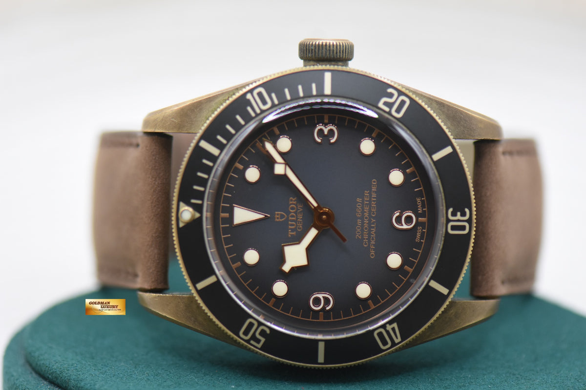 TUDOR BLACK BAY BRONZE 43mm SLATE GREY DIAL 79250BA AUTOMATIC (AGING-BRONZE)