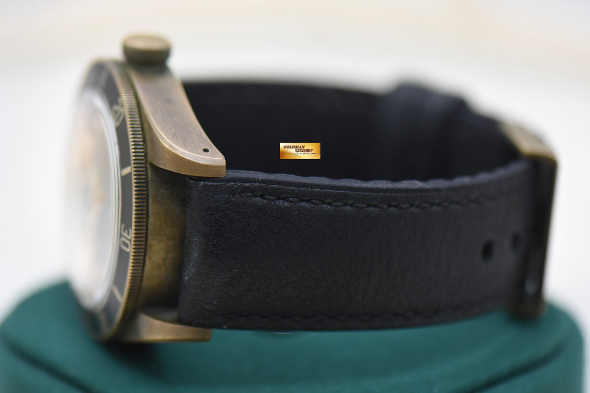 TUDOR BLACK BAY BRONZE 43mm SLATE GREY DIAL 79250BA AUTOMATIC (AGING-BRONZE)