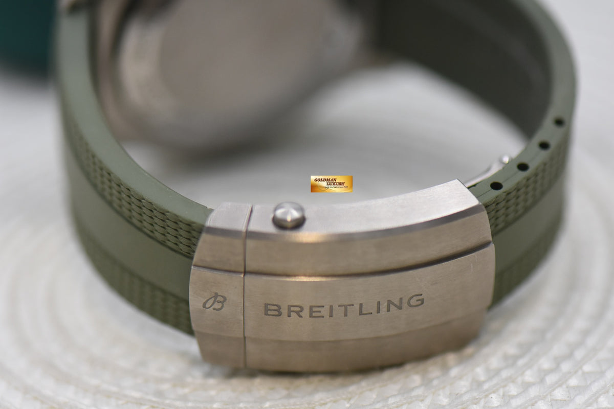 BREITLING SUPEROCEAN 46mm SUPER DIVER TITANIUM GREEN RUBBER AUTOMATIC E10379 (MINT)