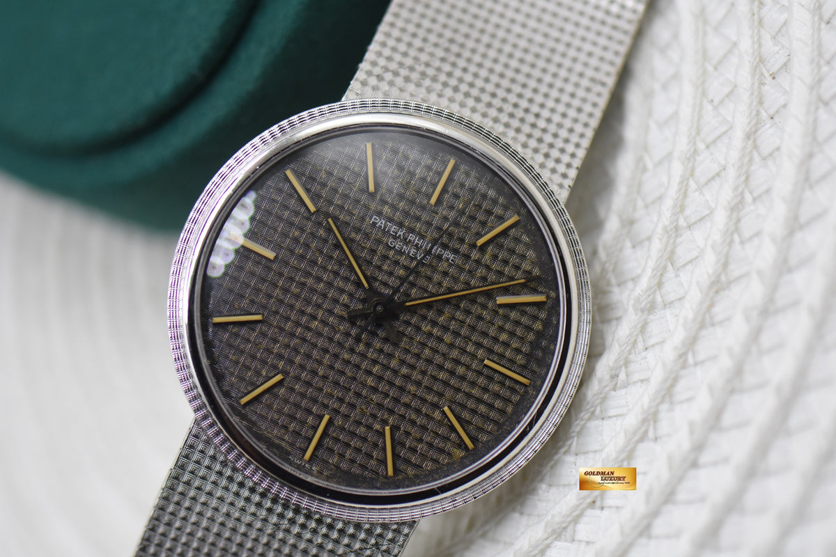 PATEK PHILIPPE CALATRAVA 35mm WHITE GOLD IN BASKETWEAVE BRACELET TEXTURED “CLOUS De PARIS DIAL (UNPOLISHED-RARE)