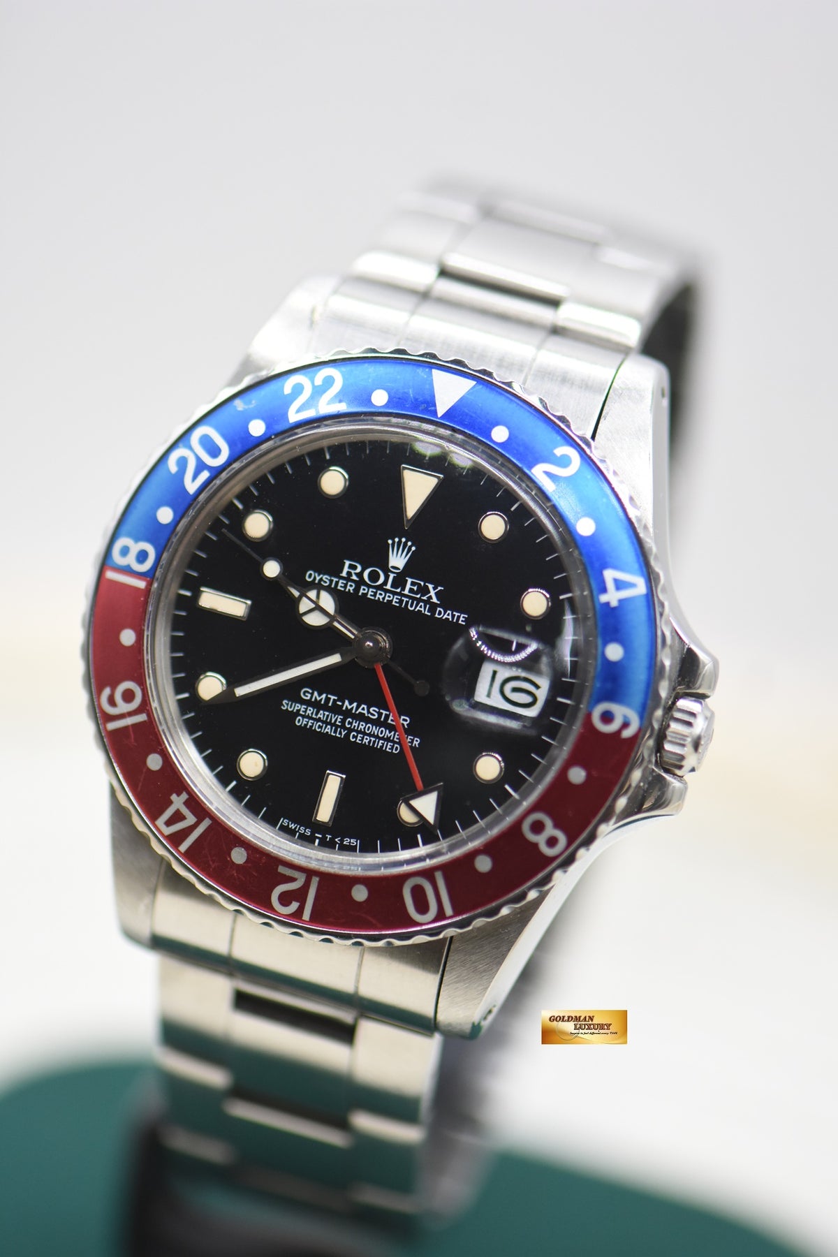ROLEX OYSTER GMT-MASTER 40mm STEEL BRACELET PEPSI BEZEL 16750 (TRANSITIONAL-MODEL) (MINT)