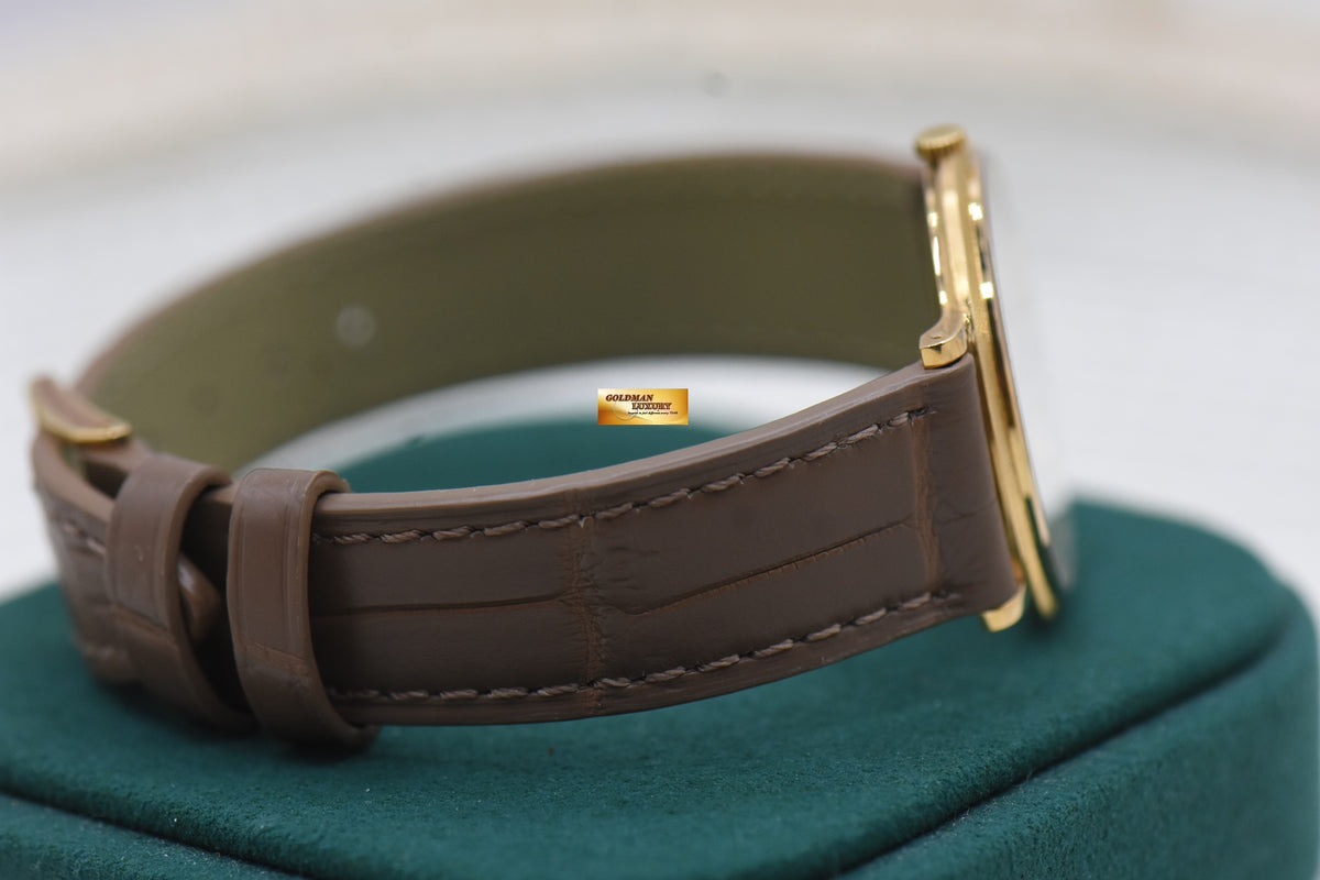 PIAGET VINTAGE ULTRA-THIN 32mm YELLOW GOLD IN LEATHER STRAP MANUAL WINDING 9023 (MINT)