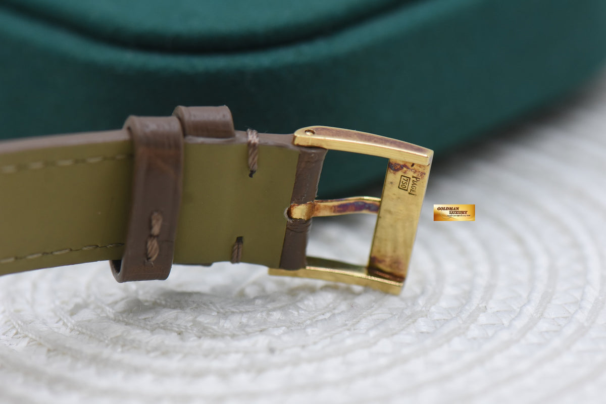 PIAGET VINTAGE ULTRA-THIN 32mm YELLOW GOLD IN LEATHER STRAP MANUAL WINDING 9023 (MINT)