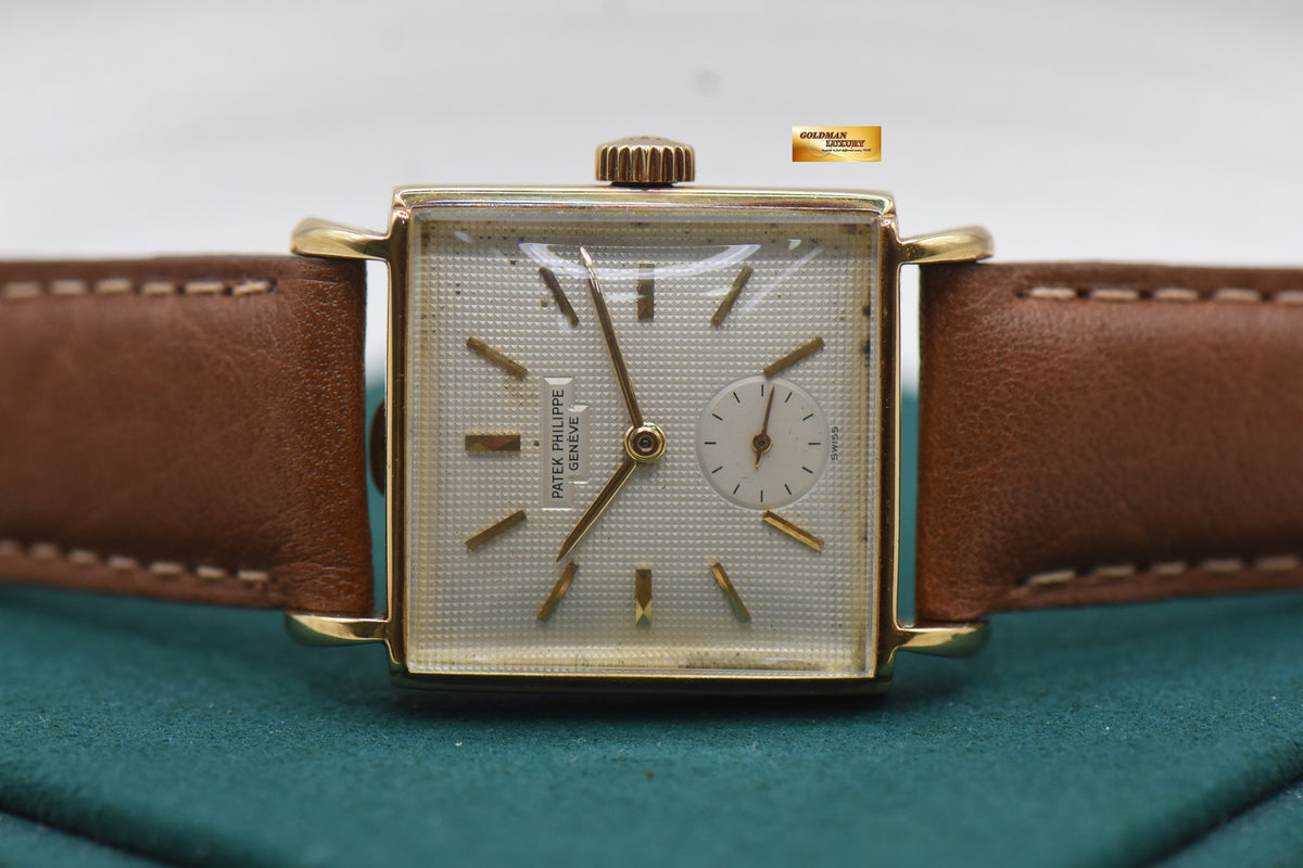 PATEK PHILIPPE VINTAGE SQUARE YELLOW GOLD IN LEATHER STRAP MANUAL WINDING 2475 (VINTAGE-AGING)