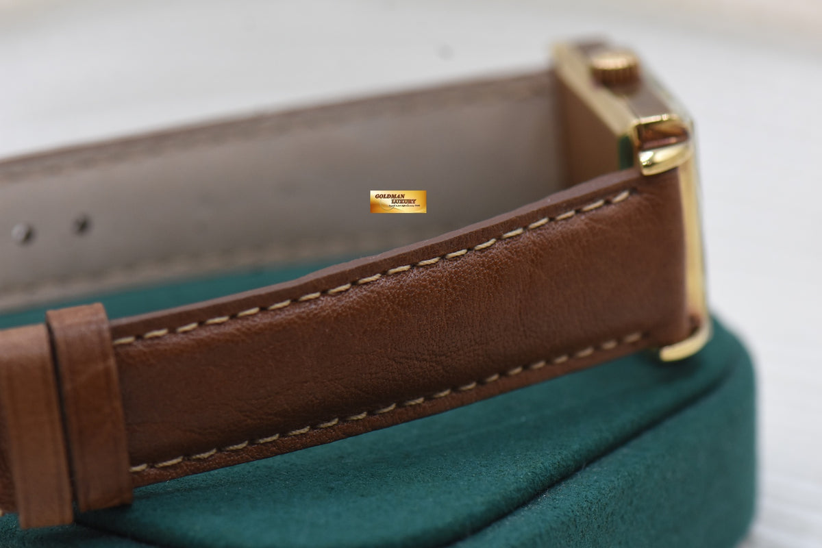 PATEK PHILIPPE VINTAGE SQUARE YELLOW GOLD IN LEATHER STRAP MANUAL WINDING 2475 (VINTAGE-AGING)