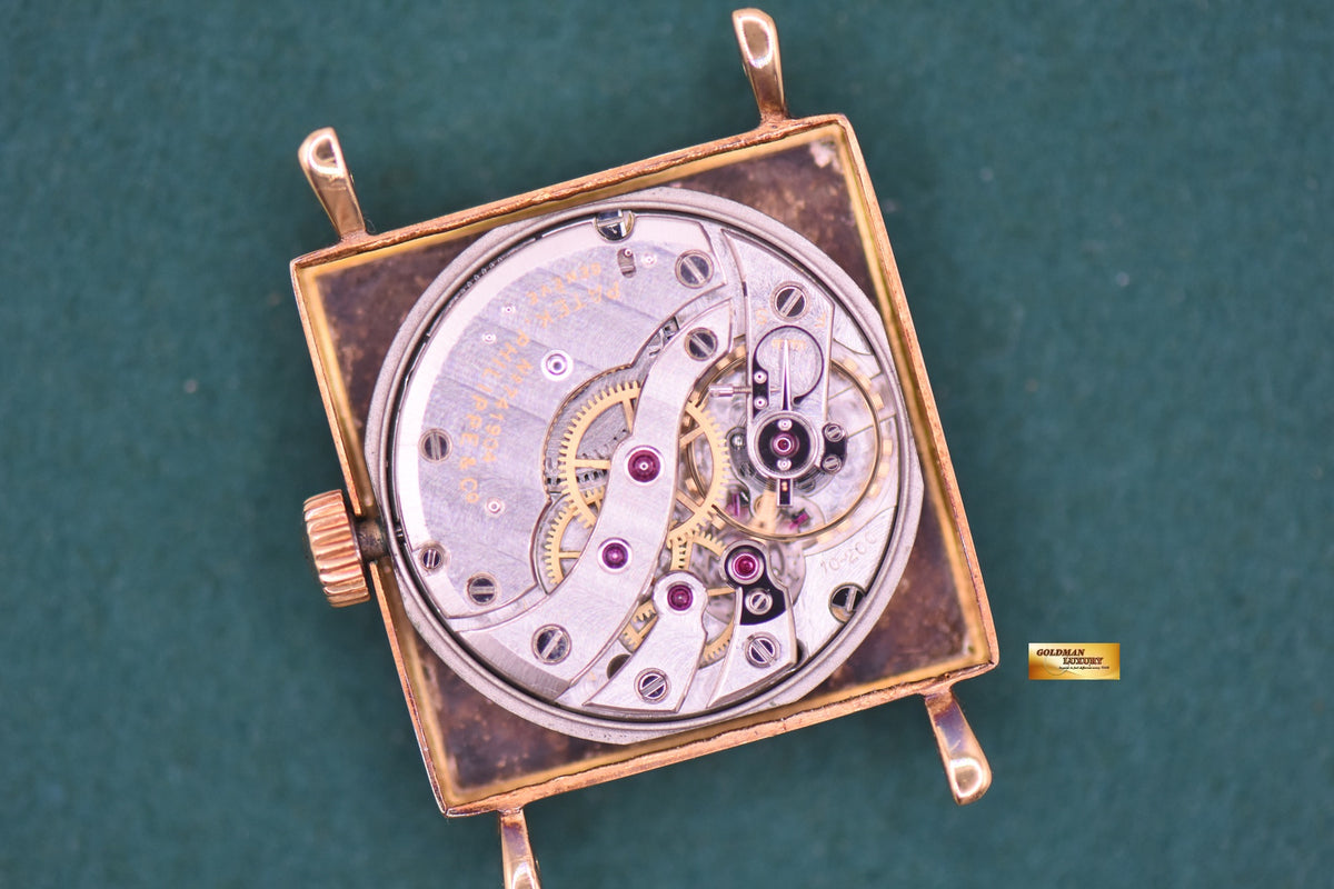 PATEK PHILIPPE VINTAGE SQUARE YELLOW GOLD IN LEATHER STRAP MANUAL WINDING 2475 (VINTAGE-AGING)