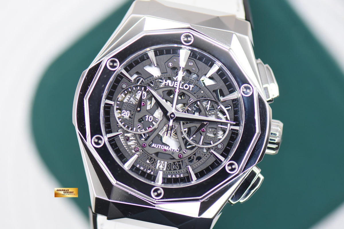HUBLOT CLASSIC FUSION AEROFUSION CHRONOGRAPH 45mm TITANIUM IN ORLINSKI DESIGN WHITE RUBBER STRAP AUTOMATIC 525.NX.0127.LR (MINT)
