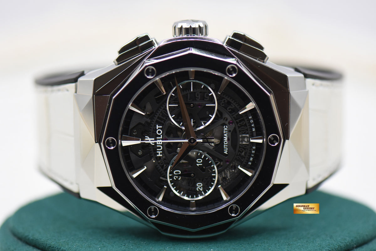 HUBLOT CLASSIC FUSION AEROFUSION CHRONOGRAPH 45mm TITANIUM IN ORLINSKI DESIGN WHITE RUBBER STRAP AUTOMATIC 525.NX.0127.LR (MINT)