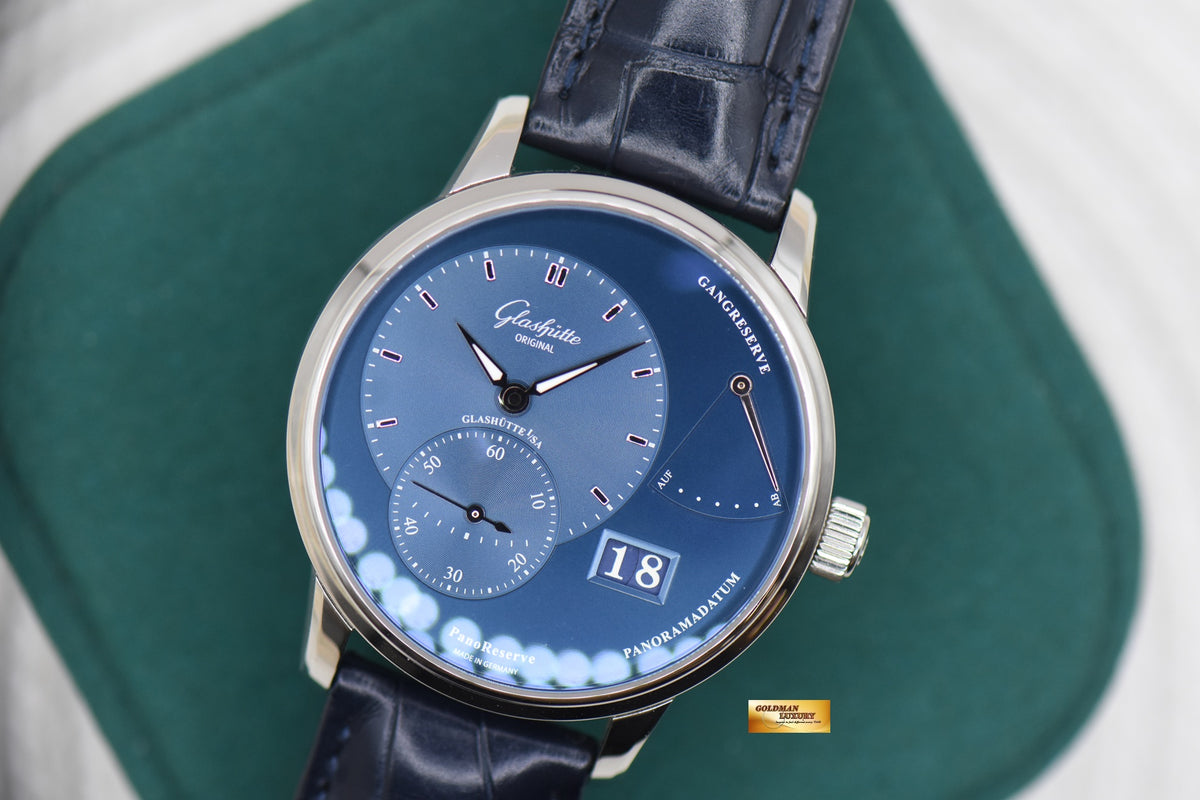 [SOLD] GLASHUTTE ORIGINAL PANORESERVE BIG DATE STEEL BLUE MANUAL 1-65-01-26-12-35 (MINT)