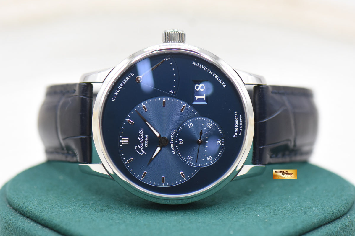[SOLD] GLASHUTTE ORIGINAL PANORESERVE BIG DATE STEEL BLUE MANUAL 1-65-01-26-12-35 (MINT)