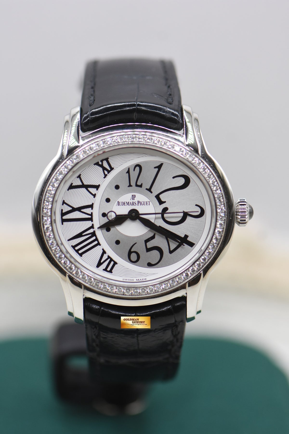 [SOLD] AUDEMARS PIGUET MILLENARY LADIES DIAMOND STEEL AUTOMATIC 77301ST (MINT)