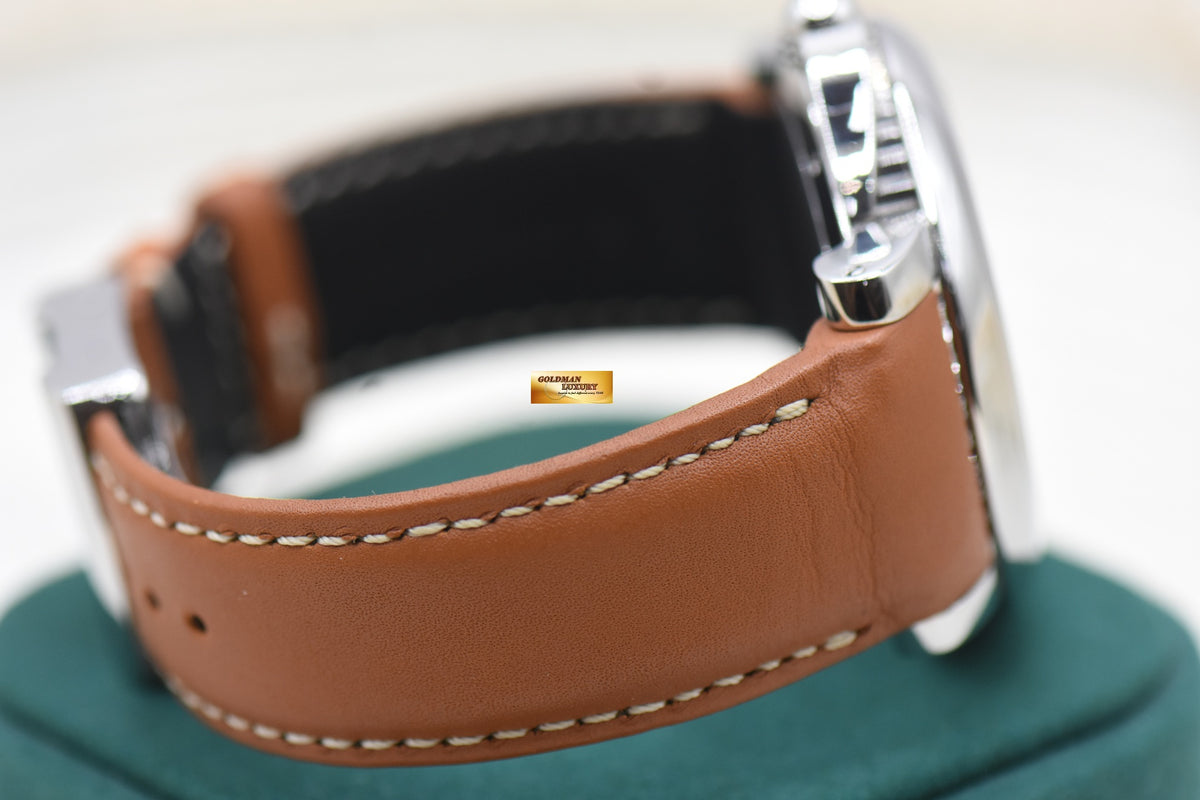 GERALD GENTA ARENA BI-RETRO 45mm STEEL IN LEATHER JUMPING HOUR DATE AUTOMATIC BSP.Y.10 (MINT)
