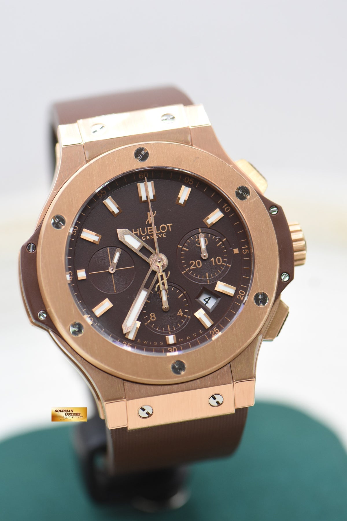 HUBLOT BIG BANG CHRONOGRAPH “CAPPUCCINO” 44mm ROSE GOLD IN RUBBER STRAP AUTOMATIC 301.PC.3180.RC (NOS)